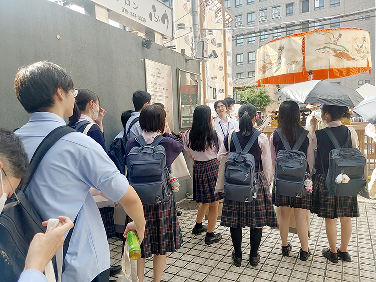 大阪高等学校の皆さんが来校されました！ – 池坊短期大学